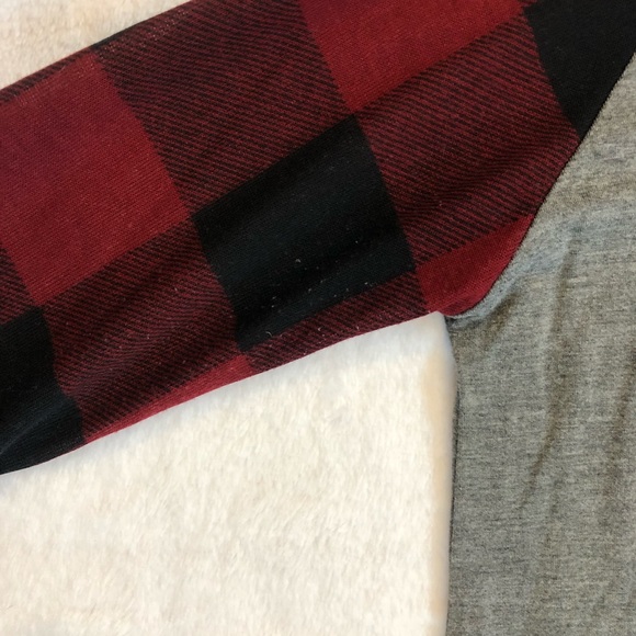 ❌ Sold ❌ Buffalo Plaid Deer Long Sleeve Shirt - Picture 5 of 8